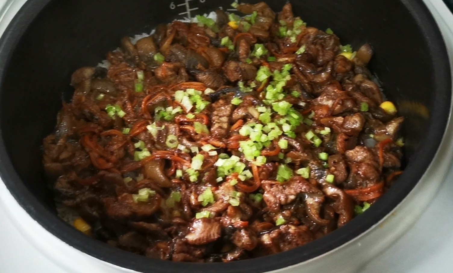 黃鱔飯的做法-家常味燜菜譜
