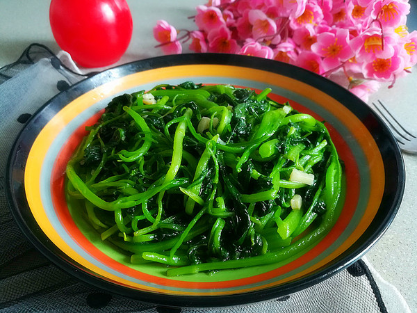 清炒芥藍的做法-家常味炒菜譜-易網健康養生網 清炒芥藍的做法-家常味炒菜譜