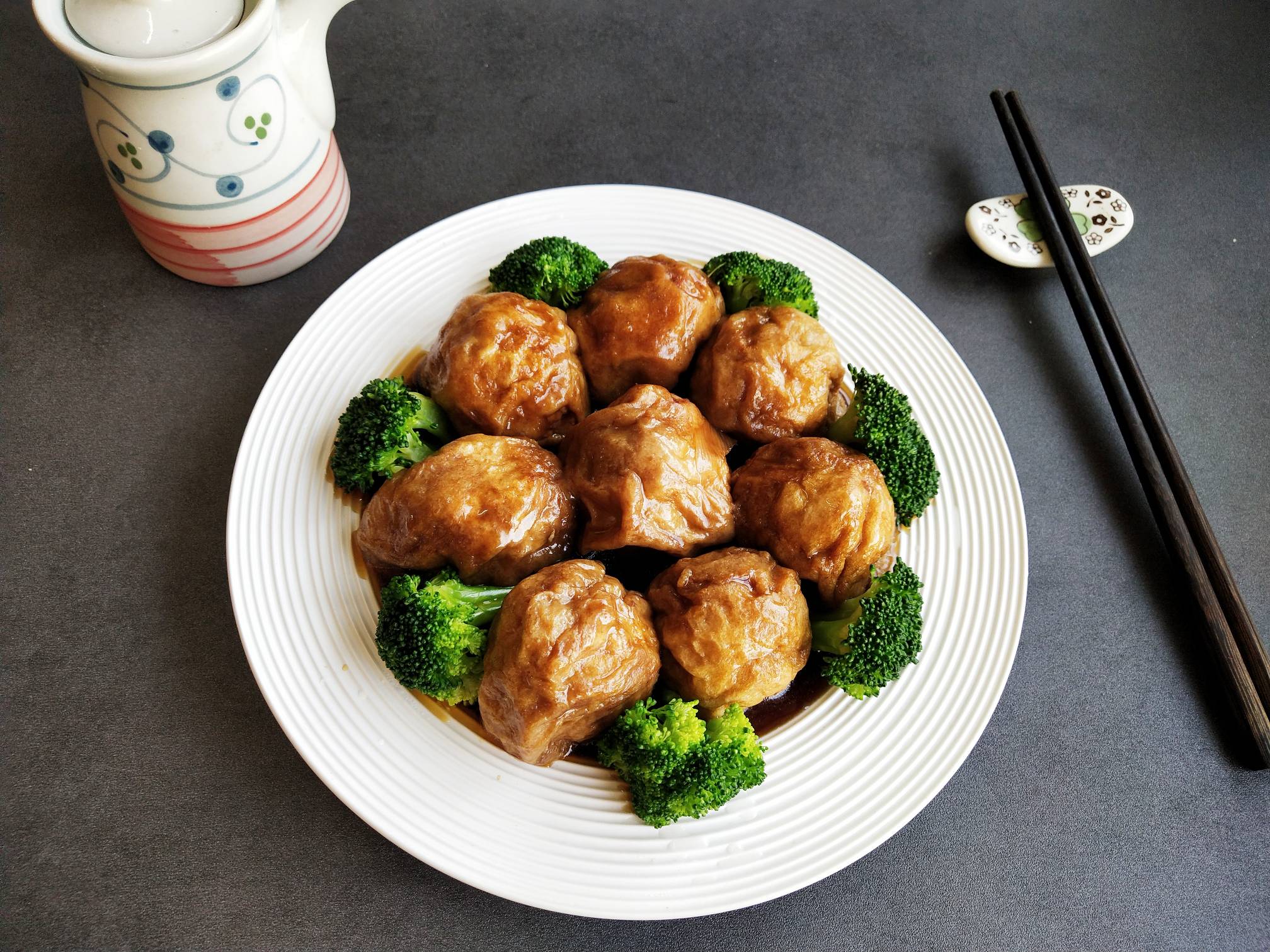 油面筋釀肉的做法-咸鮮味煮菜譜-易網健康養生網 油面筋釀肉的做法-咸鮮味煮菜譜