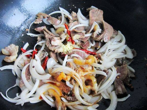 爆炒牛頭肉的做法-香辣味炒菜譜