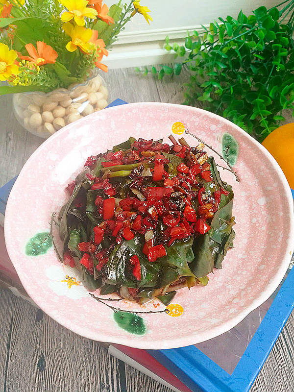 涼拌魚腥草的做法-家常味拌菜譜-易網健康養生網 涼拌魚腥草的做法-家常味拌菜譜