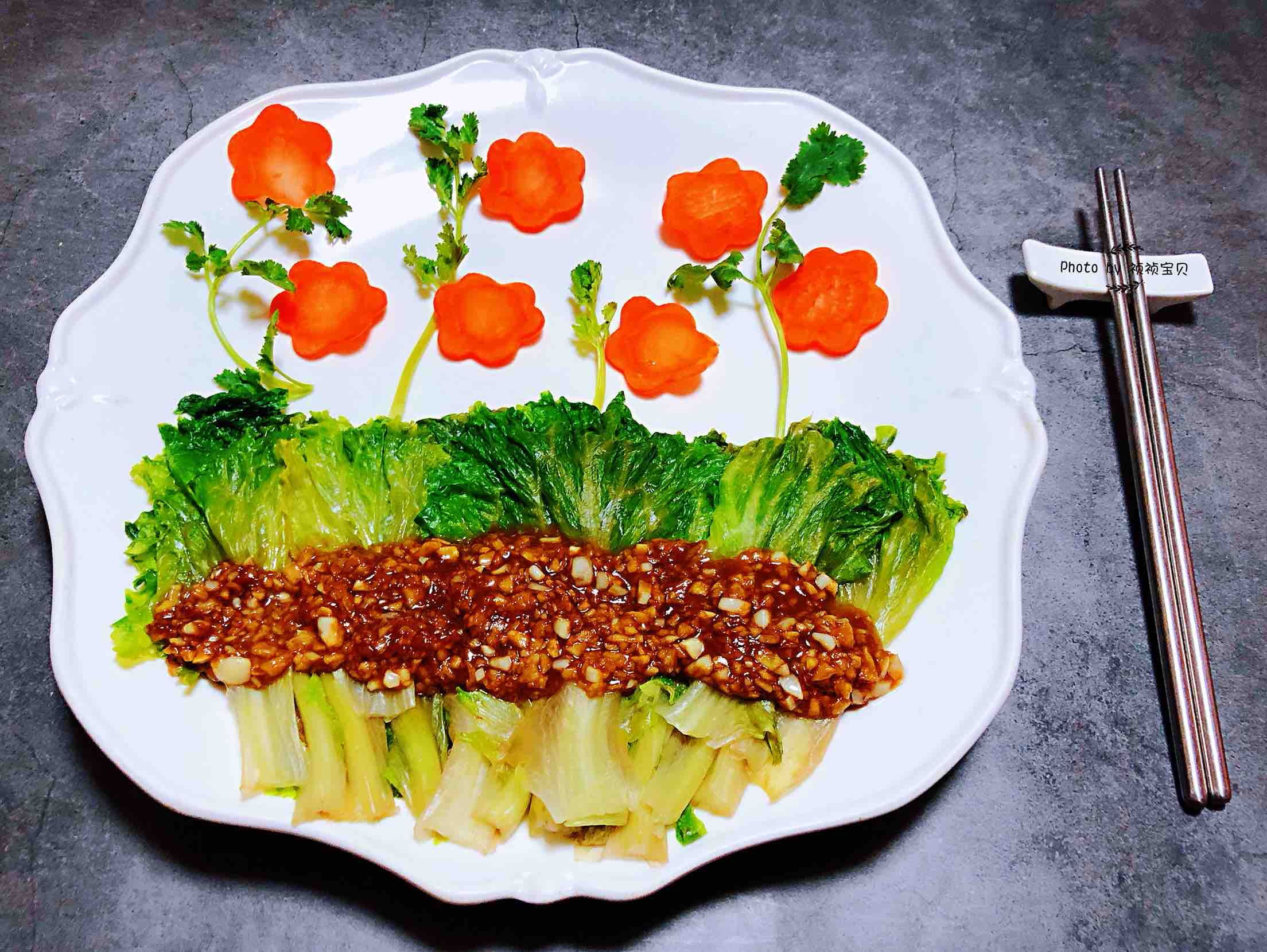 蠔油蒜蓉生菜的做法-咸鮮味煮菜譜-易網健康養生網 蠔油蒜蓉生菜的做法-咸鮮味煮菜譜