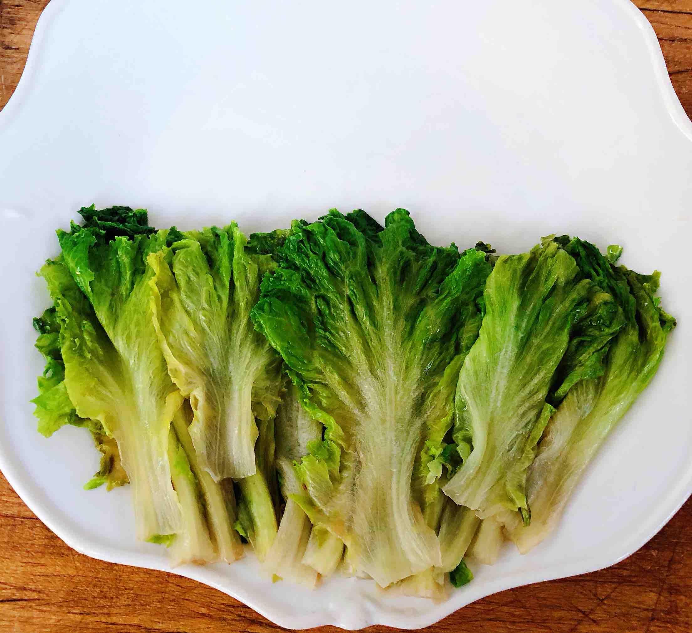 蠔油蒜蓉生菜的做法-咸鮮味煮菜譜-易網健康養生網 蠔油蒜蓉生菜的做法-咸鮮味煮菜譜