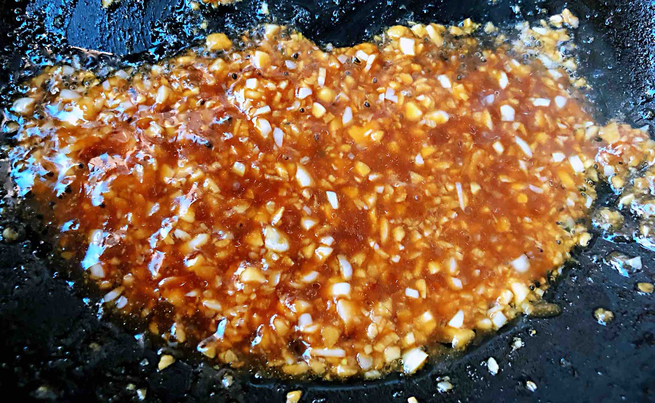 蠔油蒜蓉生菜的做法-咸鮮味煮菜譜-易網健康養生網 蠔油蒜蓉生菜的做法-咸鮮味煮菜譜