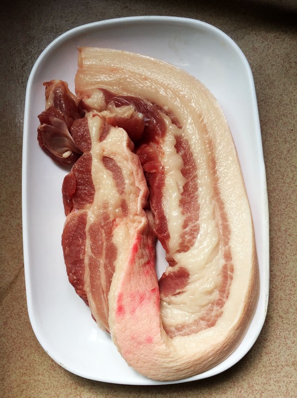 土豆粉蒸肉的做法-咸鮮味蒸菜譜-易網<a href=http://www.aoa7937.com/ target=_blank class=infotextkey>健康養生</a>網 土豆粉蒸肉的做法-咸鮮味蒸菜譜