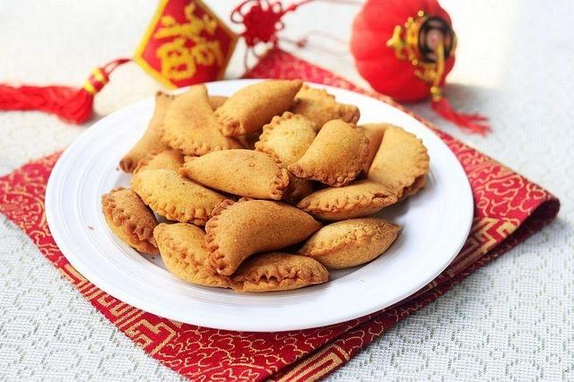 炸油角的做法-甜味炸菜譜