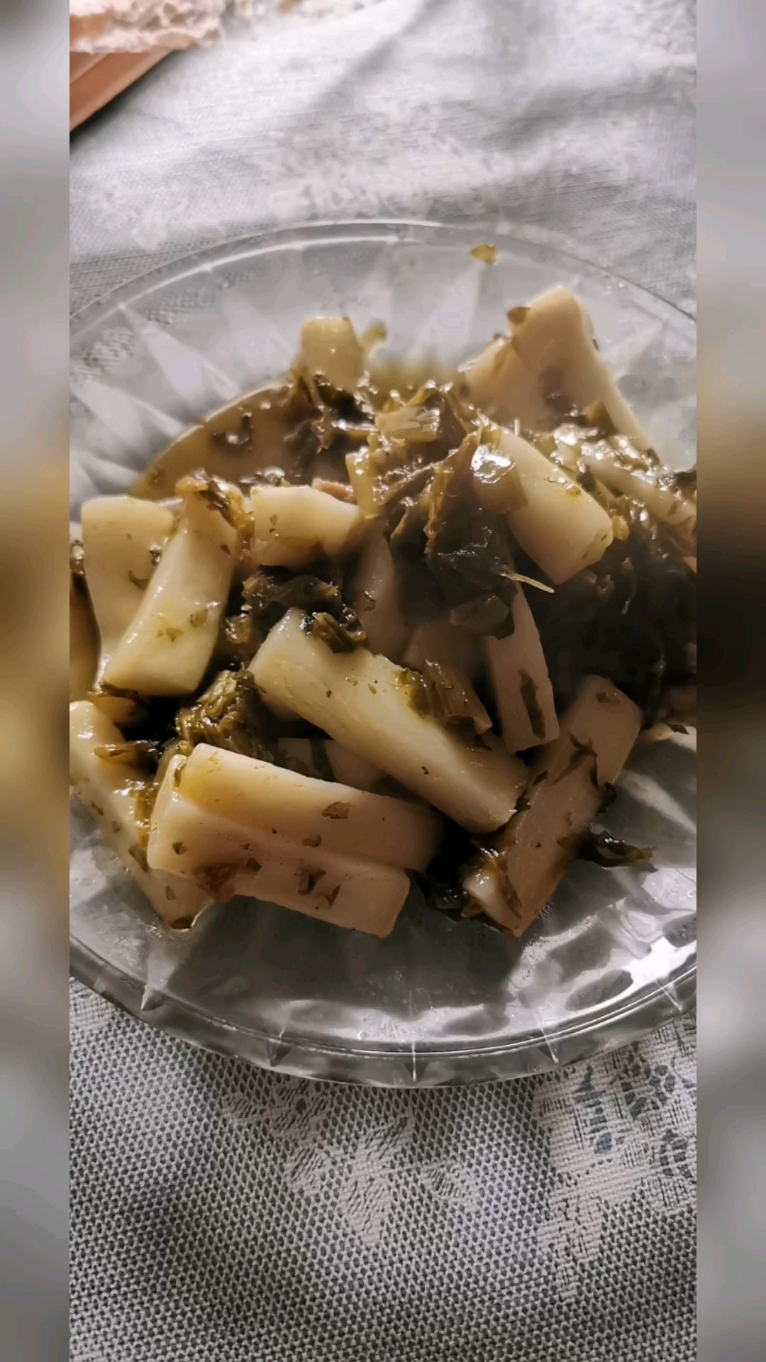 雪菜肉絲炒年糕的做法-家常味炒菜譜-易網健康養生網 雪菜肉絲炒年糕的做法-家常味炒菜譜