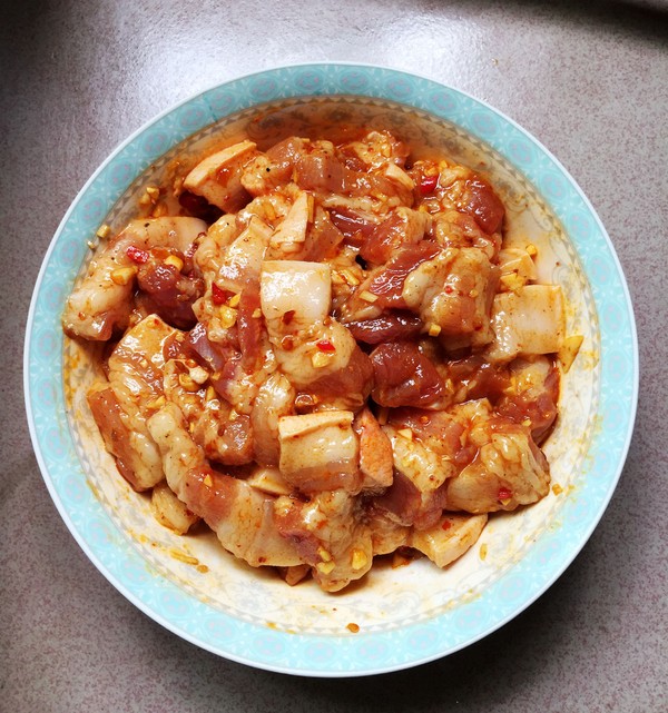 土豆粉蒸肉的做法-咸鮮味蒸菜譜-易網健康養生網 土豆粉蒸肉的做法-咸鮮味蒸菜譜