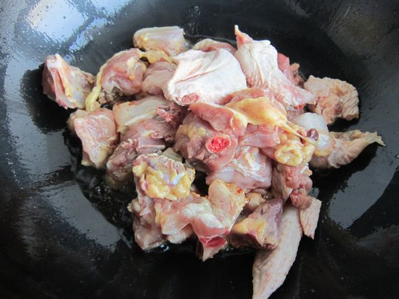 馕包大盤雞的做法-咸鮮味燒菜譜-易網(wǎng)健康養(yǎng)生網(wǎng) 馕包大盤雞的做法-咸鮮味燒菜譜