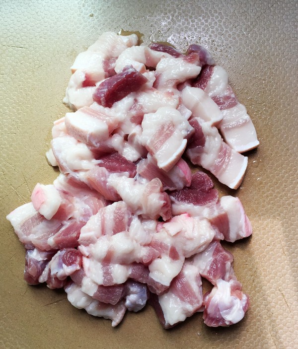 土豆粉蒸肉的做法-咸鮮味蒸菜譜-易網健康養生網 土豆粉蒸肉的做法-咸鮮味蒸菜譜