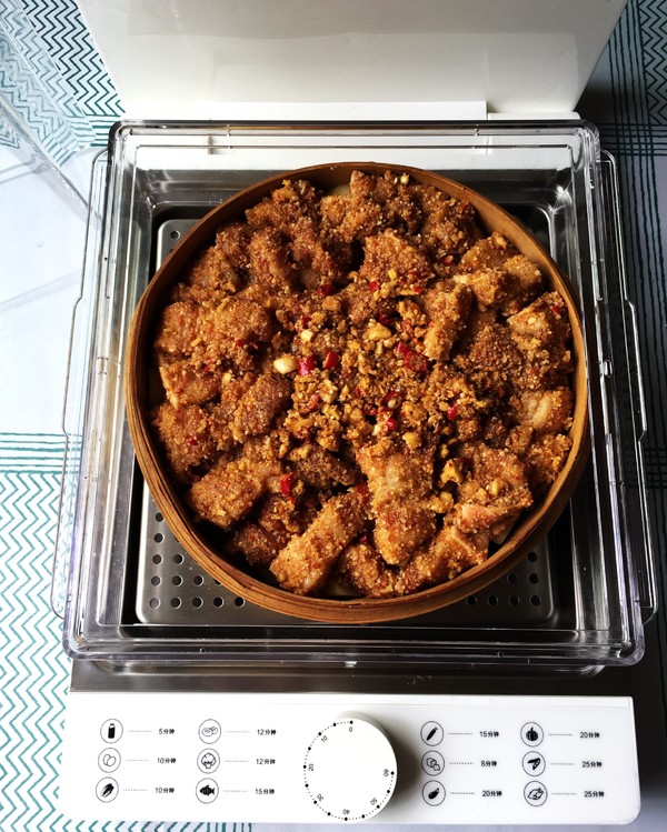 土豆粉蒸肉的做法-咸鮮味蒸菜譜-易網健康養生網 土豆粉蒸肉的做法-咸鮮味蒸菜譜