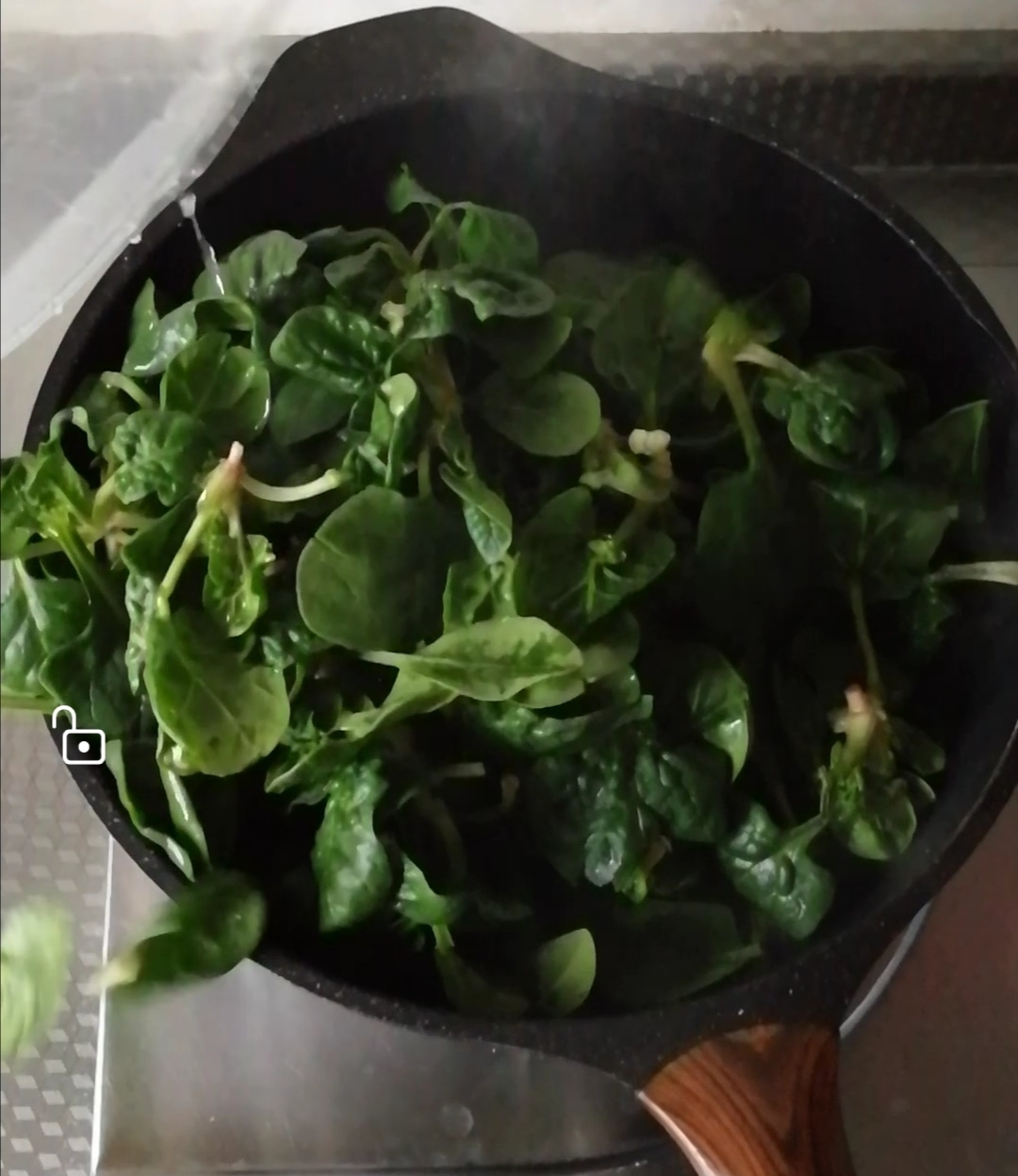 清炒菠菜的做法-家常味炒菜譜
