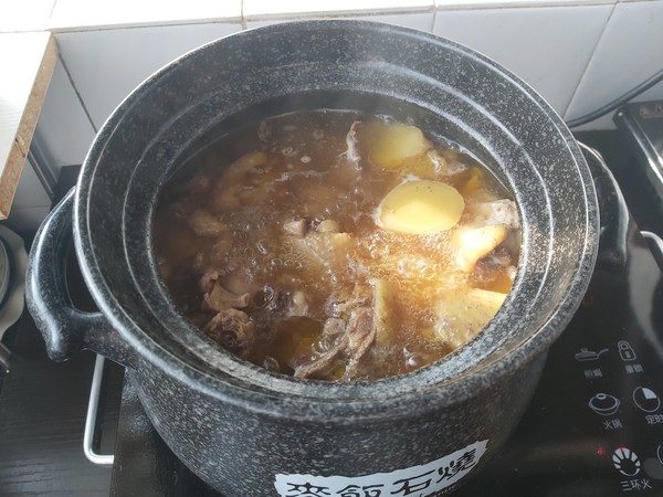 奧爾良砂鍋雞煲的做法-家常味砂鍋菜譜