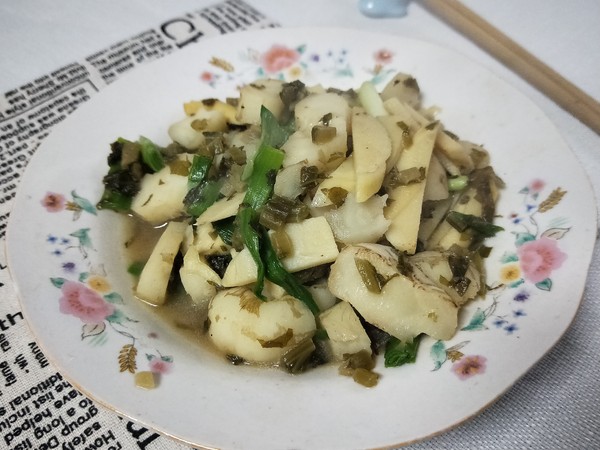 雪菜冬筍炒馬蹄的做法-咸鮮味炒菜譜-易網(wǎng)健康養(yǎng)生網(wǎng) 雪菜冬筍炒馬蹄的做法-咸鮮味炒菜譜