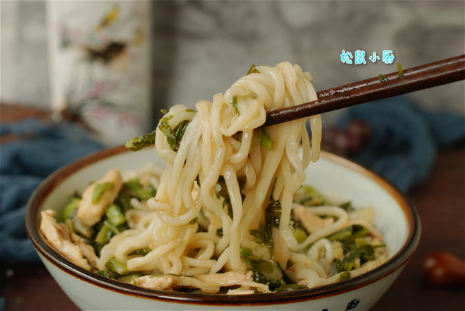 雪菜雞絲面的做法-家常味煮菜譜-易網健康養生網 雪菜雞絲面的做法-家常味煮菜譜