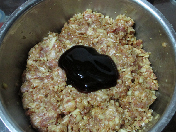 紅燒獅子頭的做法-咸鮮味燒菜譜