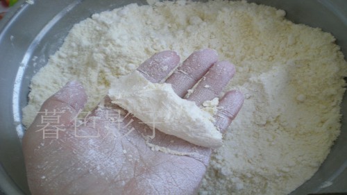 蒸年糕的做法-甜味蒸菜譜-易網健康養生網 蒸年糕的做法-甜味蒸菜譜