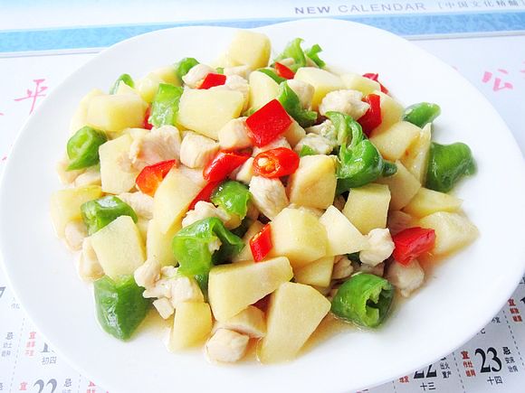 雙椒蘋果炒雞丁的做法-家常味炒菜譜-易網(wǎng)健康養(yǎng)生網(wǎng) 雙椒蘋果炒雞丁的做法-家常味炒菜譜