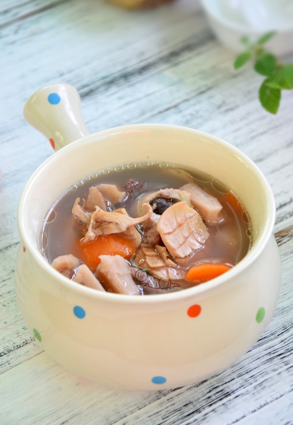 蓮藕墨魚筒骨湯的做法-家常味煲菜譜-易網健康養生網 蓮藕墨魚筒骨湯的做法-家常味煲菜譜