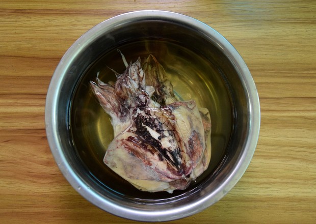 蓮藕墨魚筒骨湯的做法-家常味煲菜譜