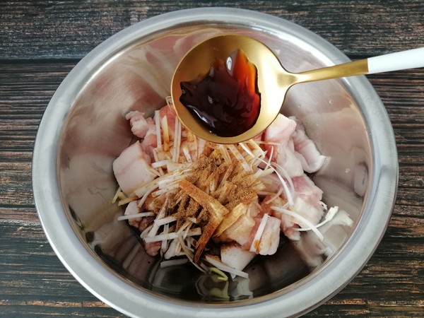 南瓜粉蒸肉的做法-家常味蒸菜譜-易網健康養生網 南瓜粉蒸肉的做法-家常味蒸菜譜