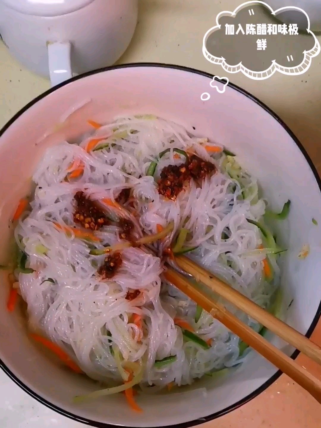 麻醬拌粉絲的做法-家常味拌菜譜