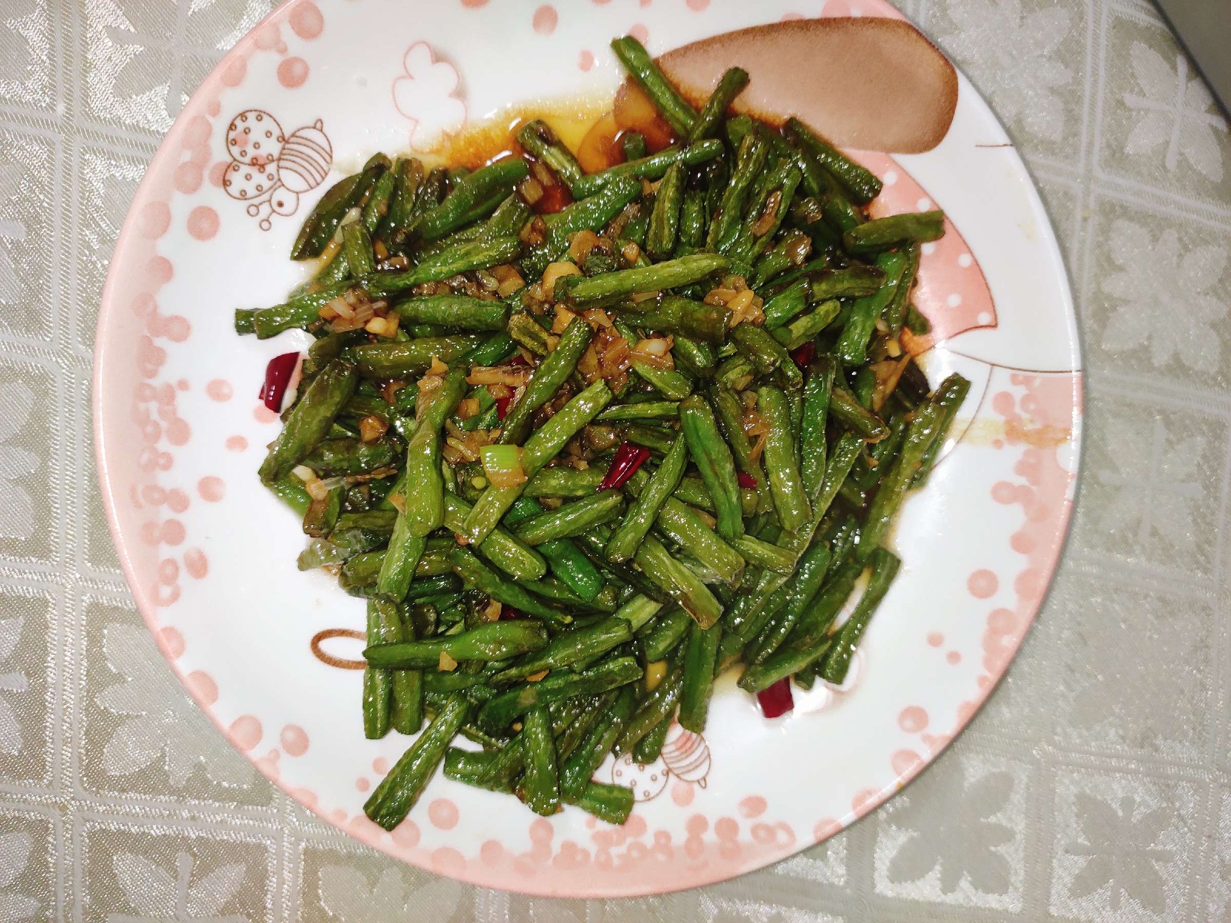 蒜香豇豆的做法-蒜香味燒菜譜-易網(wǎng)健康養(yǎng)生網(wǎng) 蒜香豇豆的做法-蒜香味燒菜譜