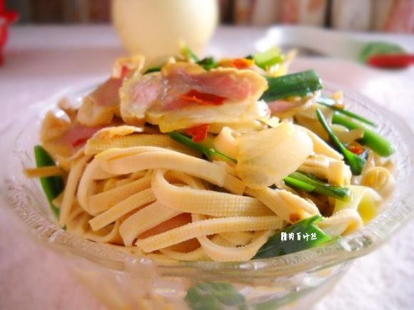 臘肉百葉絲的做法-咸鮮味炒菜譜-易網健康養生網 臘肉百葉絲的做法-咸鮮味炒菜譜