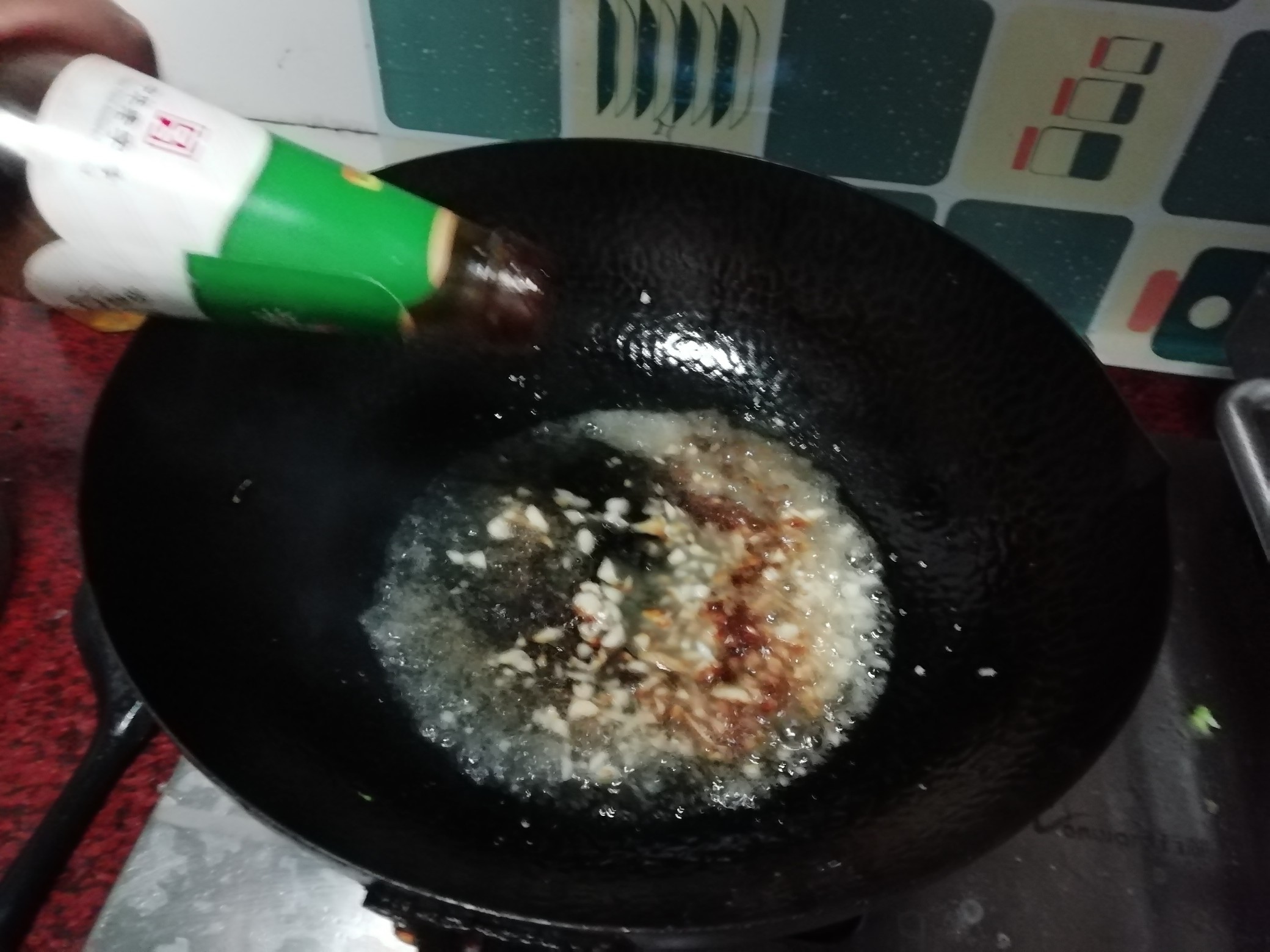 澆汁西蘭花的做法-家常味煮菜譜