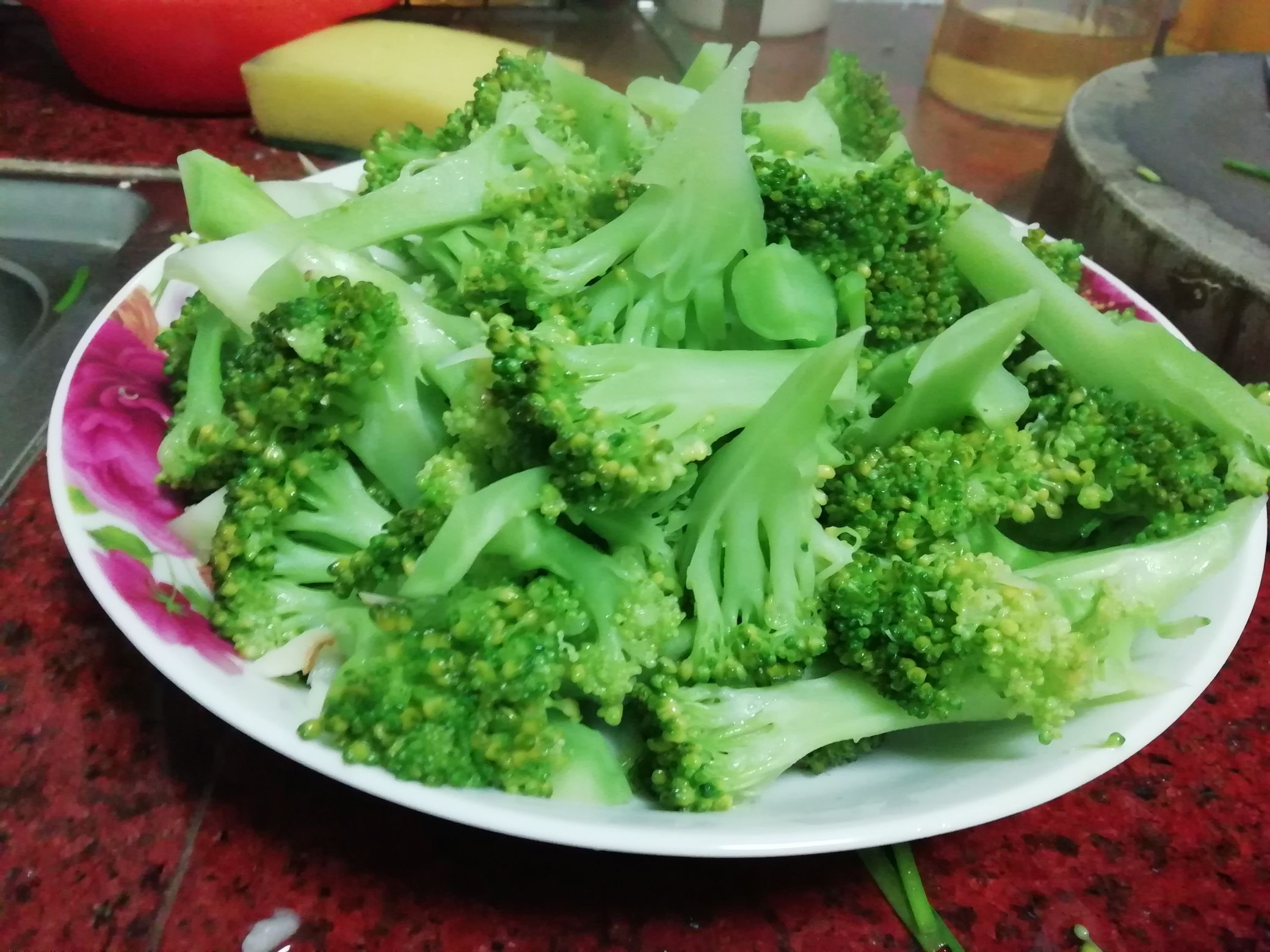 澆汁西蘭花的做法-家常味煮菜譜