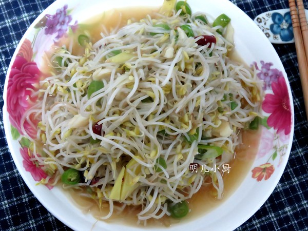 爆炒綠豆芽的做法-家常味炒菜譜-易網健康養生網 爆炒綠豆芽的做法-家常味炒菜譜