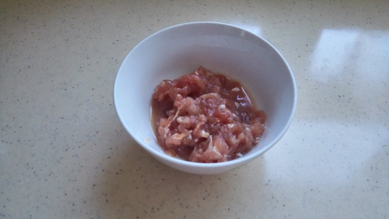 薺菜炒肉絲的做法-咸鮮味炒菜譜