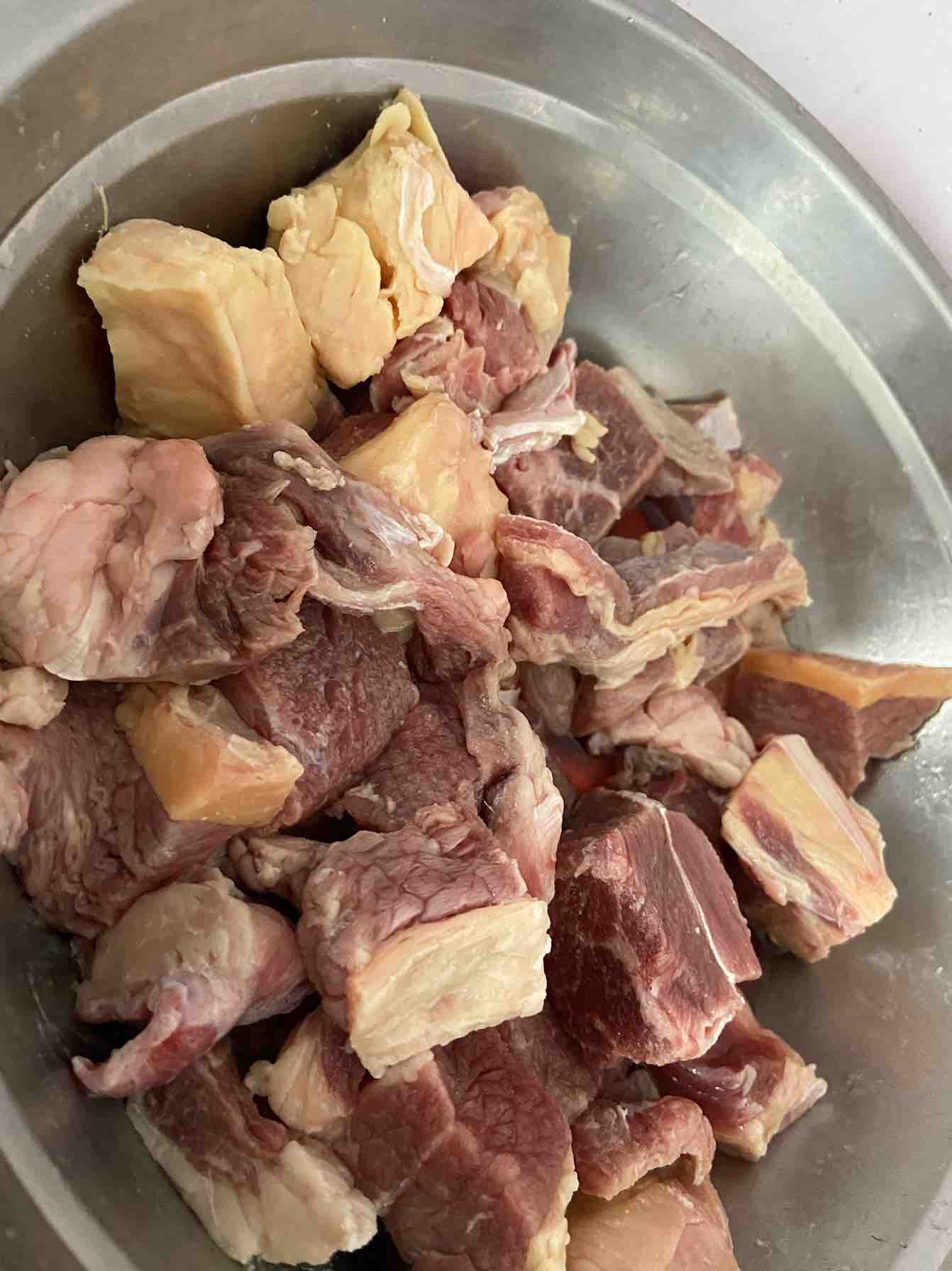 牛肉丸子湯的做法-咸鮮味煮菜譜-易網<a href=http://www.aoa7937.com/ target=_blank class=infotextkey>健康養生</a>網 牛肉丸子湯的做法-咸鮮味煮菜譜
