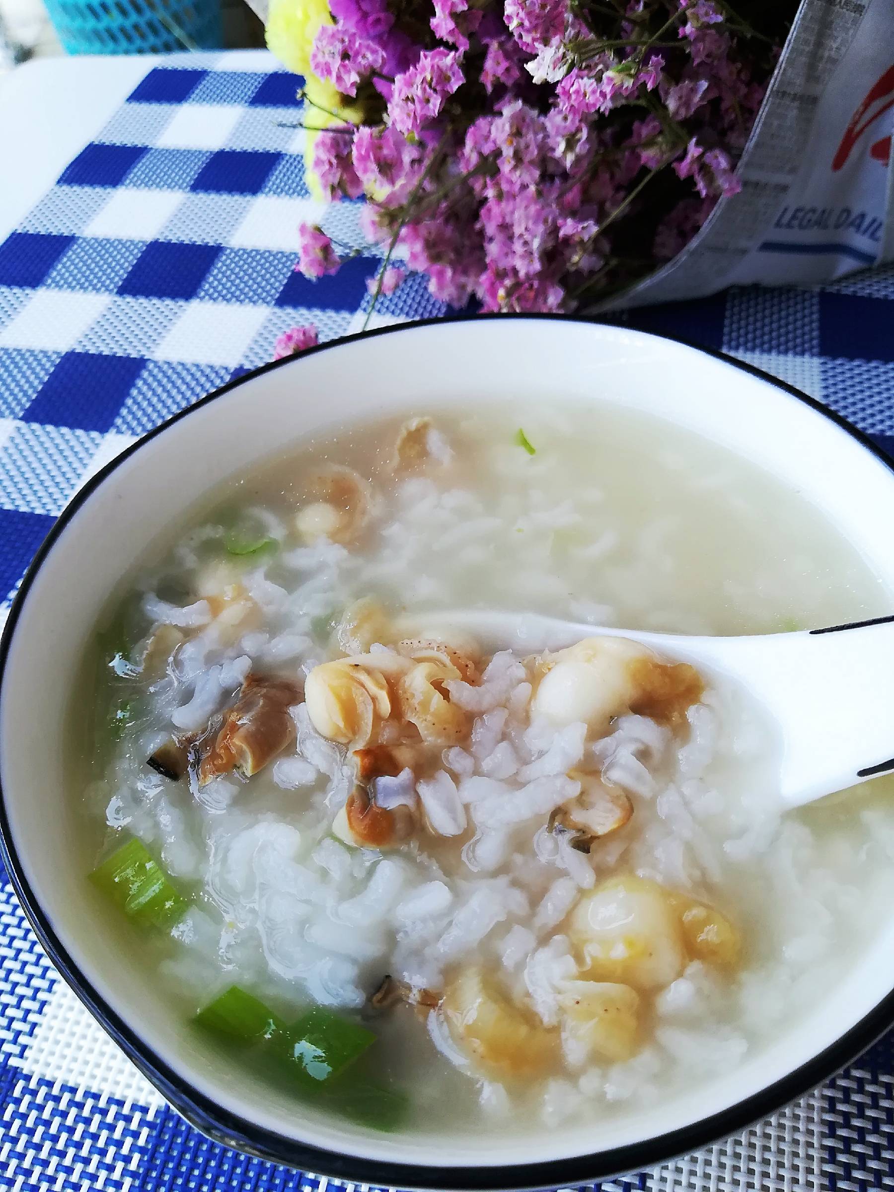 扇貝肉蠔豉粥的做法-咸鮮味煮菜譜-易網(wǎng)健康養(yǎng)生網(wǎng) 扇貝肉蠔豉粥的做法-咸鮮味煮菜譜