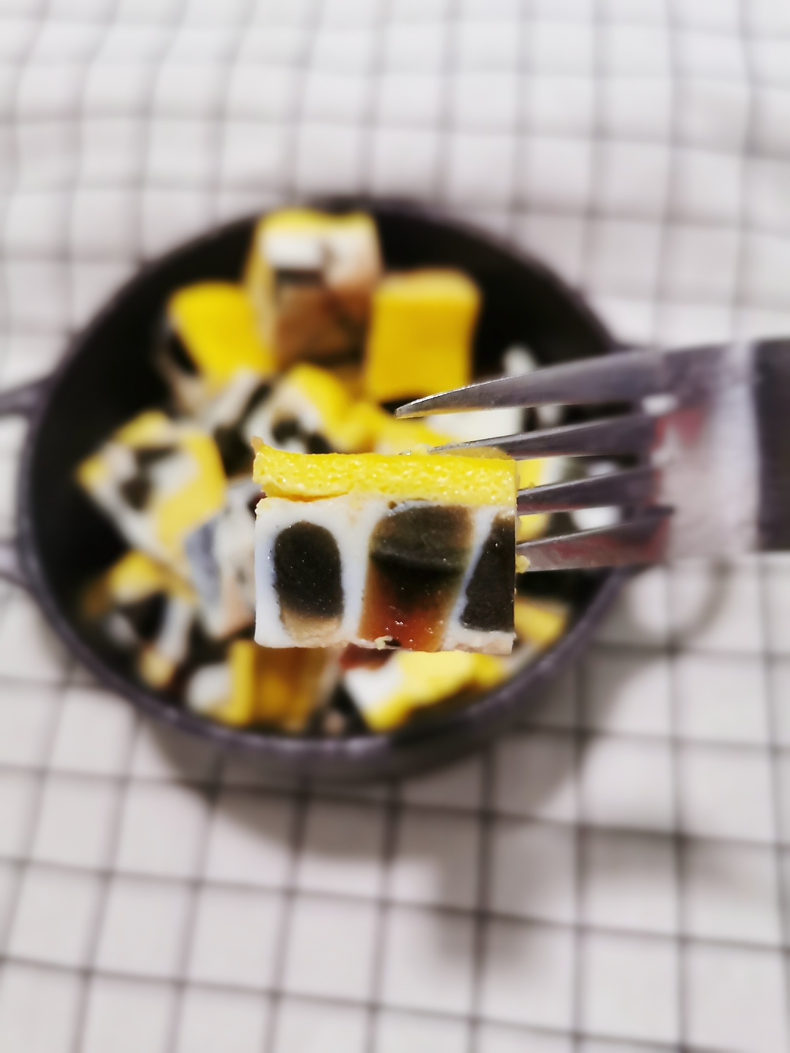 三色蒸蛋的做法-家常味蒸菜譜-易網(wǎng)健康養(yǎng)生網(wǎng) 三色蒸蛋的做法-家常味蒸菜譜