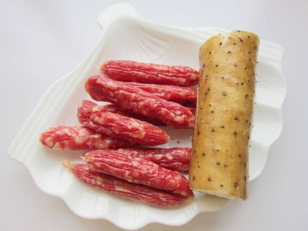 山藥炒香腸的做法-家常味炒菜譜