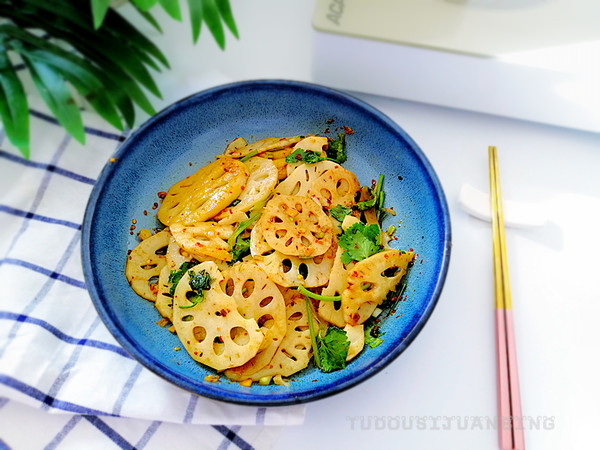 涼拌藕片的做法-咸鮮味拌菜譜-易網健康養生網 涼拌藕片的做法-咸鮮味拌菜譜