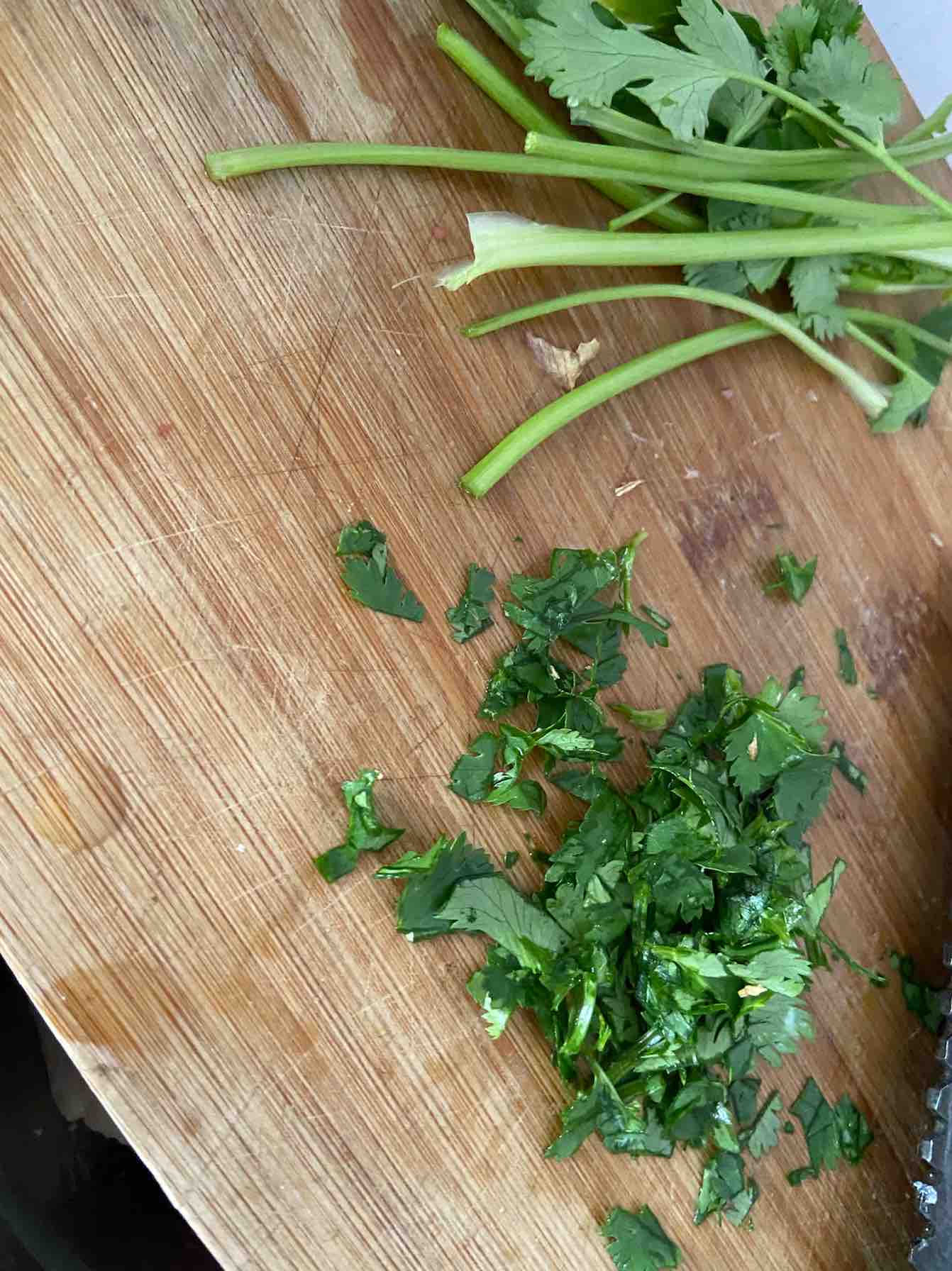牛肉丸子湯的做法-咸鮮味煮菜譜-易網健康養生網 牛肉丸子湯的做法-咸鮮味煮菜譜
