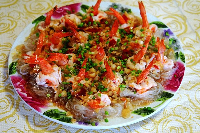 蒜蓉粉絲蒸大蝦的做法-咸鮮味蒸菜譜-易網(wǎng)健康養(yǎng)生網(wǎng) 蒜蓉粉絲蒸大蝦的做法-咸鮮味蒸菜譜