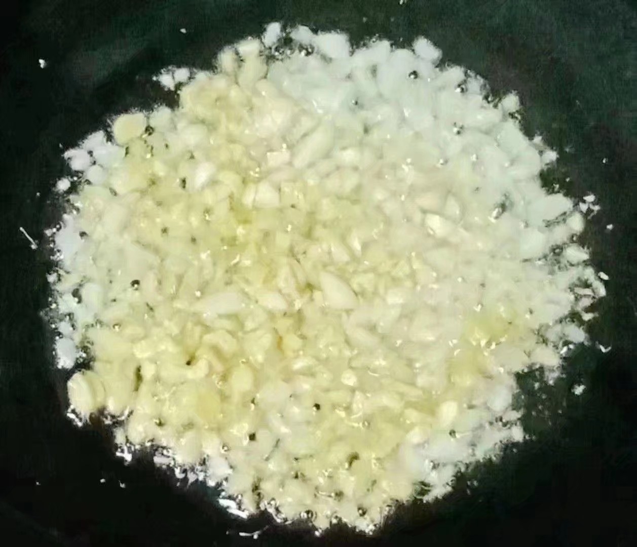 剁椒蒸芋頭的做法-家常味蒸菜譜