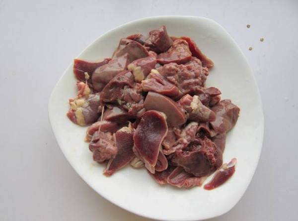 大盤雞雜的做法-香辣味炒菜譜-易網健康養生網 大盤雞雜的做法-香辣味炒菜譜