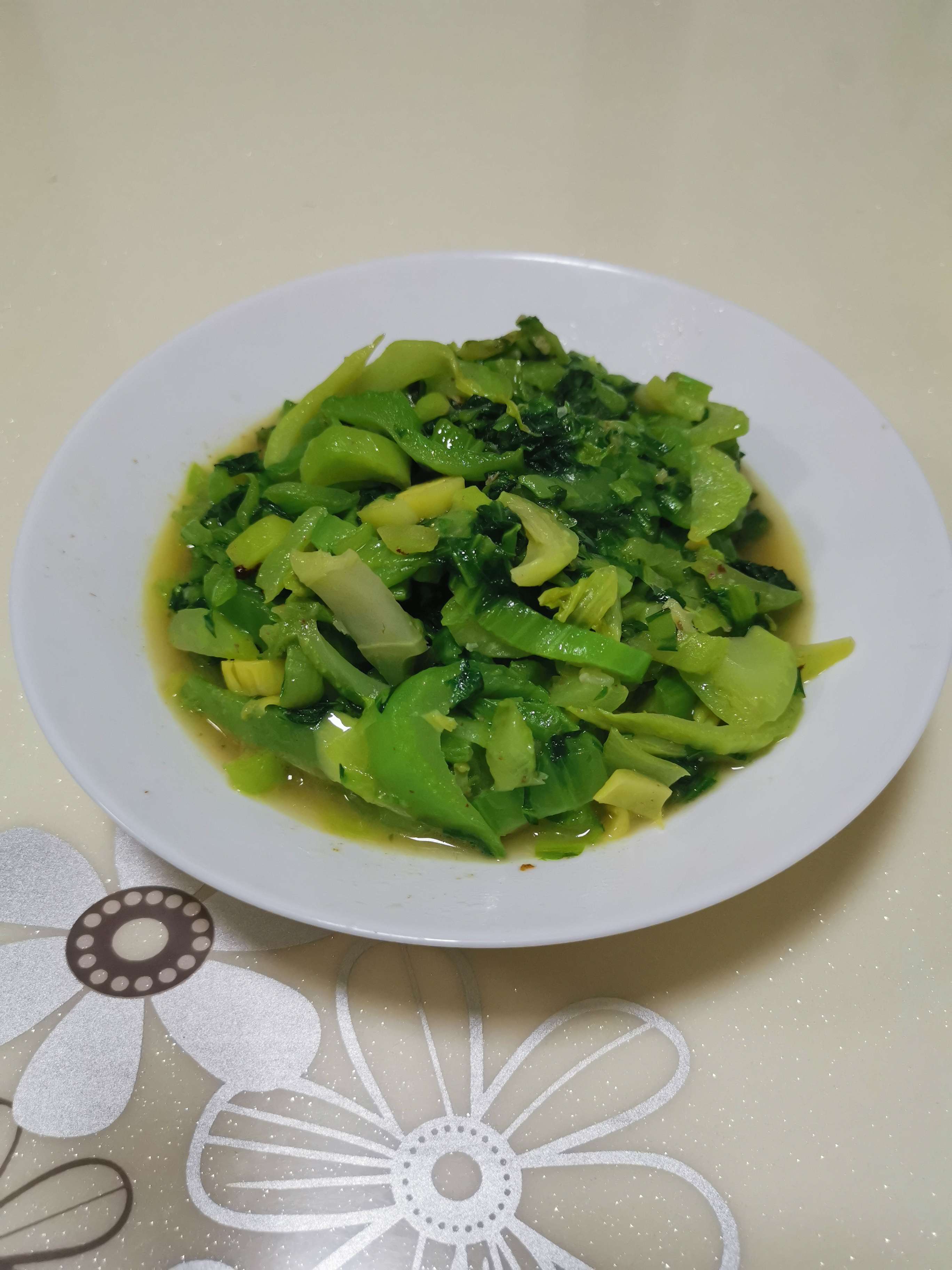 炒芥菜的做法-家常味炒菜譜-易網健康養生網 炒芥菜的做法-家常味炒菜譜