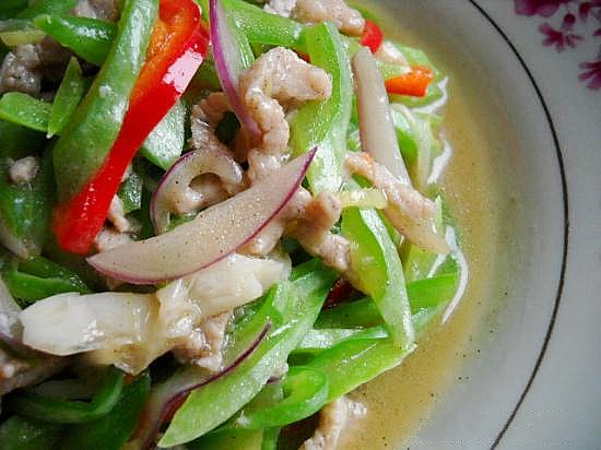 蔥香蛇豆肉絲的做法-蔥香味炒菜譜-易網健康養生網 蔥香蛇豆肉絲的做法-蔥香味炒菜譜