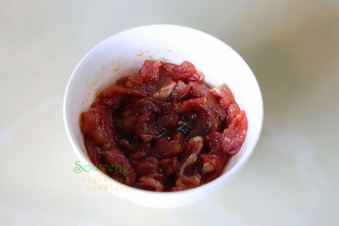 牛肉炒西蘭花的做法-家常味炒菜譜-易網(wǎng)健康養(yǎng)生網(wǎng) 牛肉炒西蘭花的做法-家常味炒菜譜