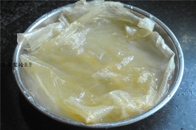 豆皮素燒的做法-家常味燒菜譜-易網<a href=http://www.aoa7937.com/ target=_blank class=infotextkey>健康養生</a>網 豆皮素燒的做法-家常味燒菜譜
