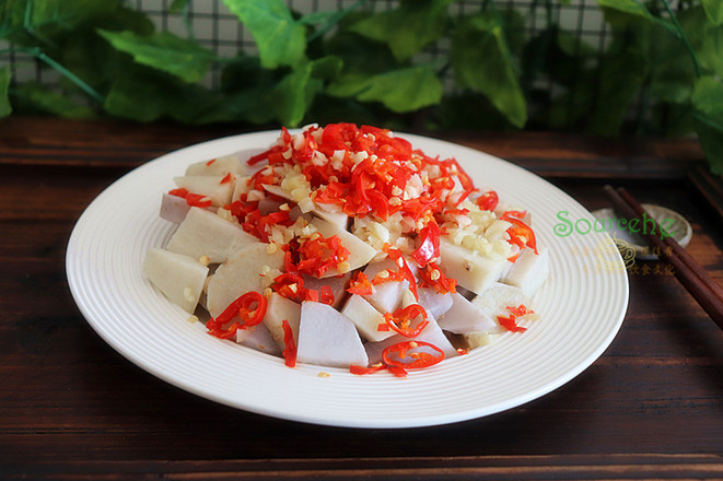 剁椒蒸芋頭的做法-香辣味蒸菜譜-易網(wǎng)健康養(yǎng)生網(wǎng) 剁椒蒸芋頭的做法-香辣味蒸菜譜