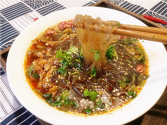 自制酸辣粉的做法-酸辣味煮菜譜-易網(wǎng)健康養(yǎng)生網(wǎng) 自制酸辣粉的做法-酸辣味煮菜譜