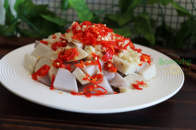 剁椒蒸芋頭的做法-香辣味蒸菜譜-易網(wǎng)健康養(yǎng)生網(wǎng) 剁椒蒸芋頭的做法-香辣味蒸菜譜