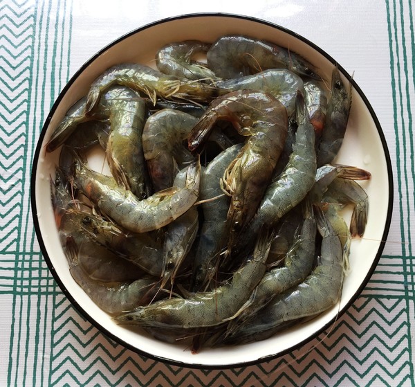 干鍋土豆蝦的做法-香辣味炒菜譜-易網<a href=http://www.aoa7937.com/ target=_blank class=infotextkey>健康養生</a>網 干鍋土豆蝦的做法-香辣味炒菜譜