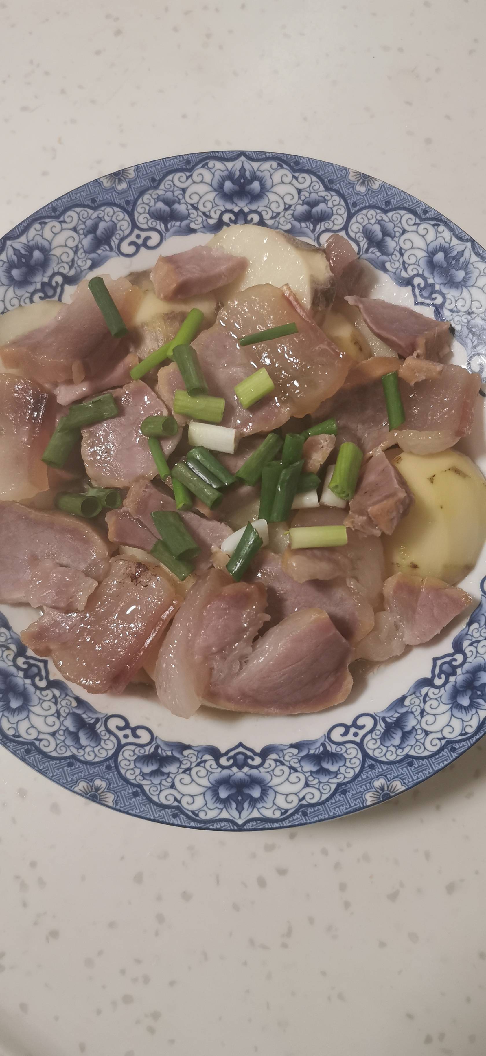 咸肉蒸慈姑的做法-咸鮮味蒸菜譜-易網健康養生網 咸肉蒸慈姑的做法-咸鮮味蒸菜譜
